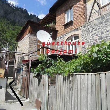 Guesthouse Borjomi ภายนอก รูปภาพ